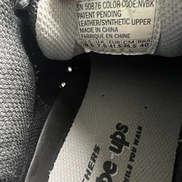 Skechers Sport Men's Shape Ups XT Regimen Fitness Shoe - Picture 11 of 11